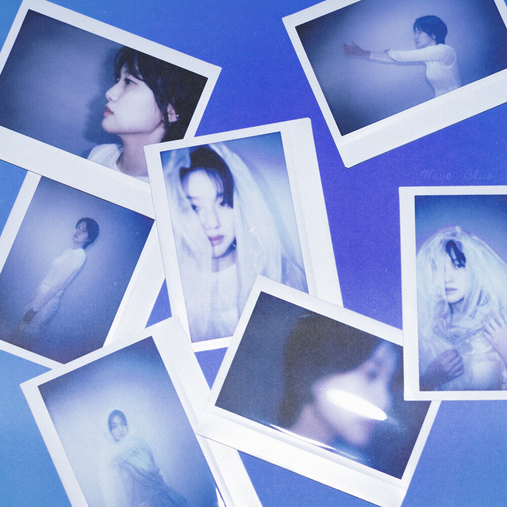 WAVE : Blue